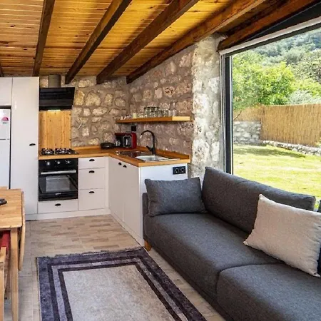 Βίλα Private Pool With Garden For 2 People In Faralya, - Awz 229 Φετιγιέ