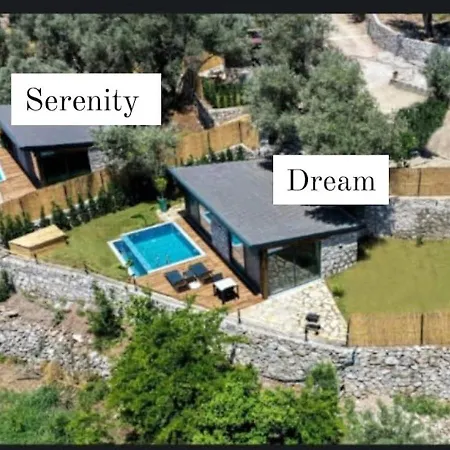 Private Pool With Garden For 2 People In Faralya, - Awz 229 * Φετιγιέ